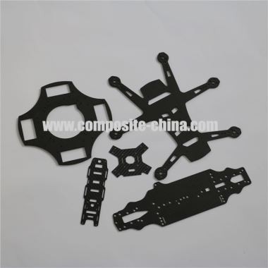 แผ่นคาร์บอนไฟเบอร์แบบเต็มที่มีความแข็งแรงสูงกว่า